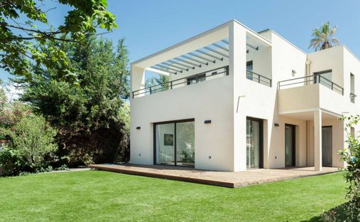 House in Maurice Jeanpierre, Le Cannet, France 1