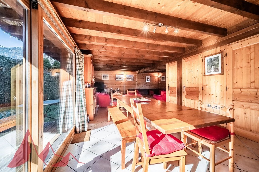 Chalet in Morzine, Auvergne-Rhône-Alpes, France 4 - 15282541