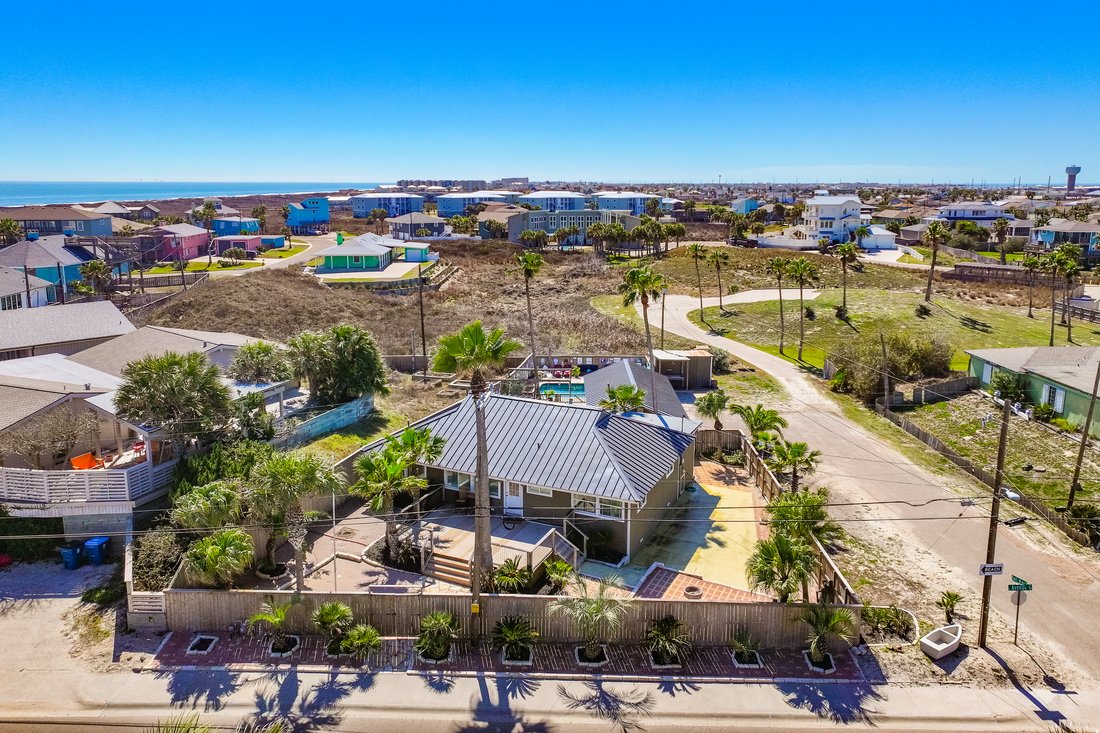 House in Port Aransas, Texas, United States 4 - 15279436