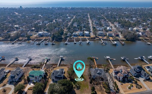 Land with elevator for sale in Southport, North Carolina | JamesEdition