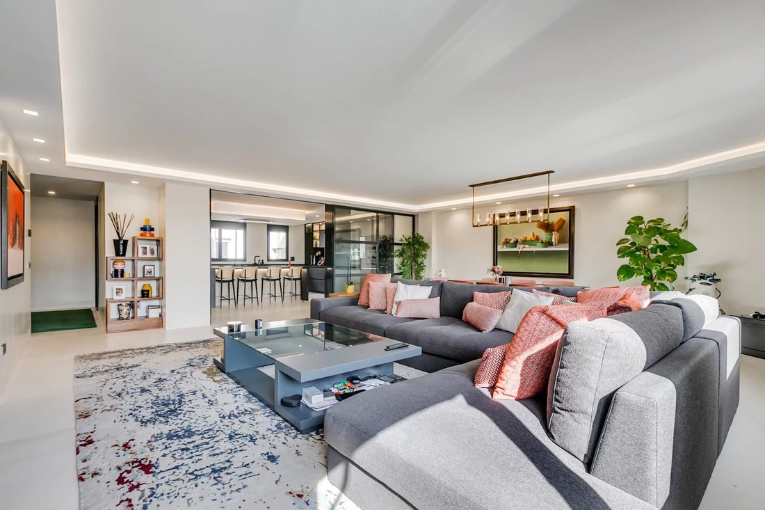 Apartment in Chamberí, Community of Madrid, Spain 2 - 15282606