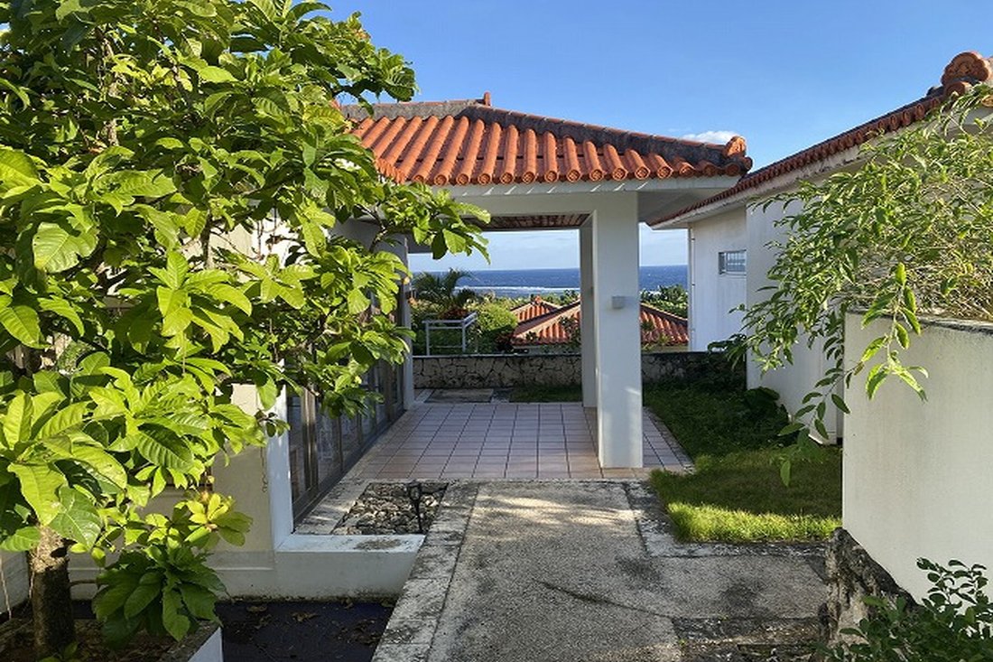 House in Ishigaki, Okinawa, Japan 1 - 15282514
