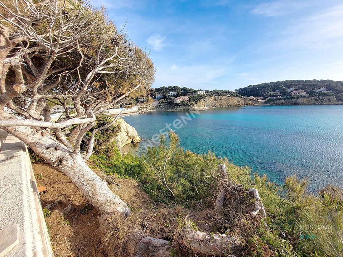 House In Sanary Sur Mer, Provence Alpes Côte D'azur, France For Sale ...