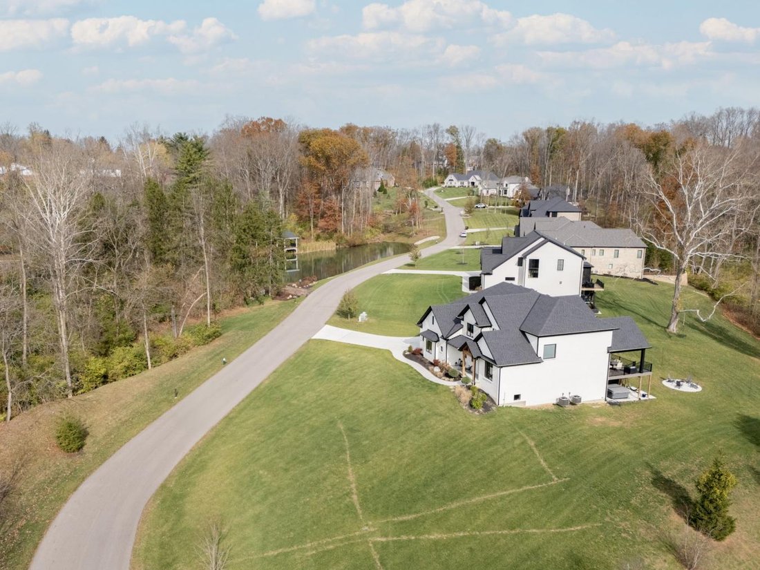 House in Loveland, Ohio, United States 4 - 15285201