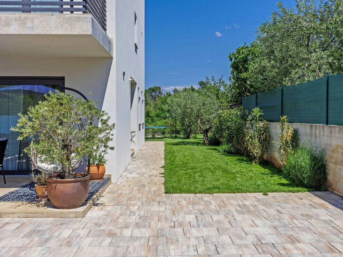 Villa in Porec, Istria County, Croatia 5 - 15282636