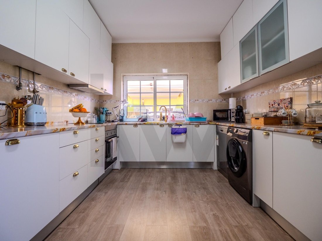 Townhouse in Fernao Ferro, Setubal, Portugal 1 - 15284543