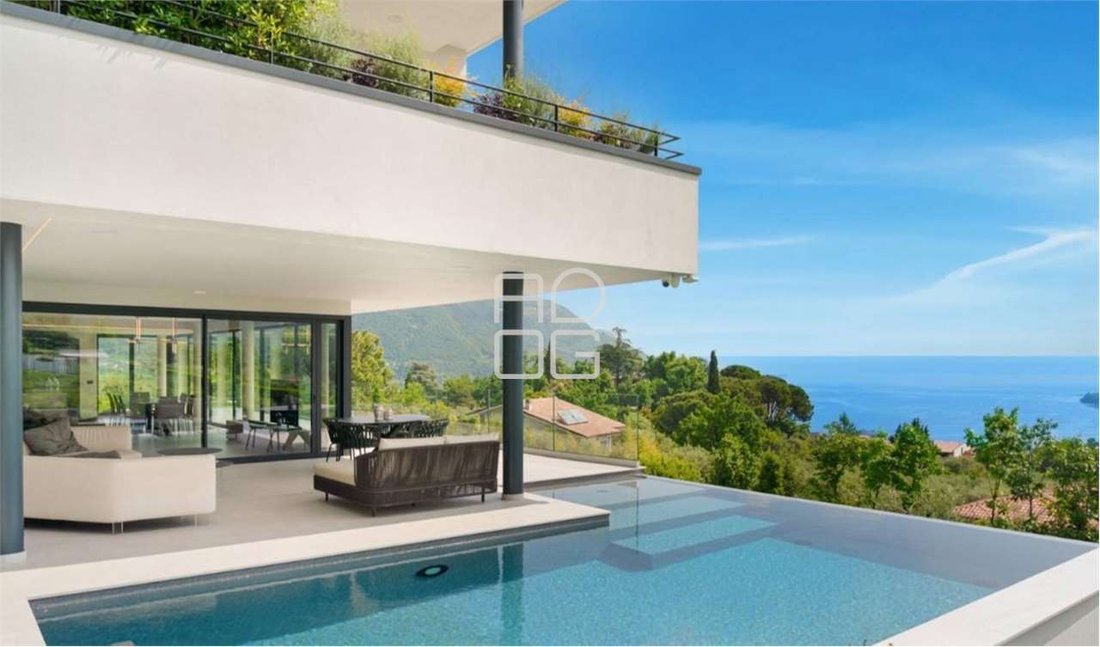 Villa in Salo, Lombardy, Italy 2 - 15280857