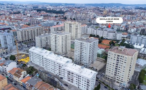 Apartment in Cedofeita, Santo Ildefonso, Se, Miragaia, Sao Nicolau e Vitoria, Porto District, Portugal 1