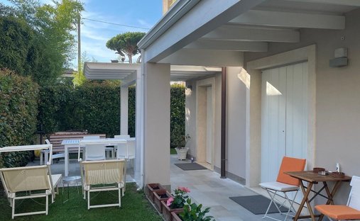 Villa in Cinquale, Montignoso, Tuscany 1
