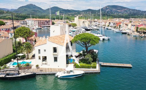 Villa in Grimaud, Provence-Alpes-Côte d'Azur, France 1