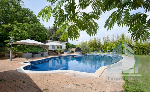 Villa in La Giustiniana, Rome, Italy 1