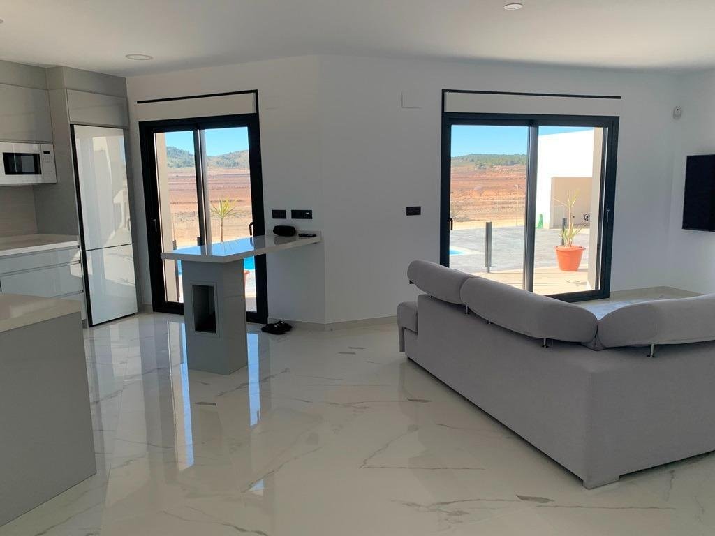 Villa in el Pinos / Pinoso, Valencian Community, Spain 2 - 15287772
