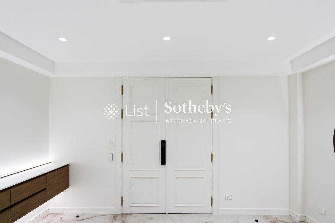Townhouse in Bangkok, Bangkok, Thailand 5 - 15287794