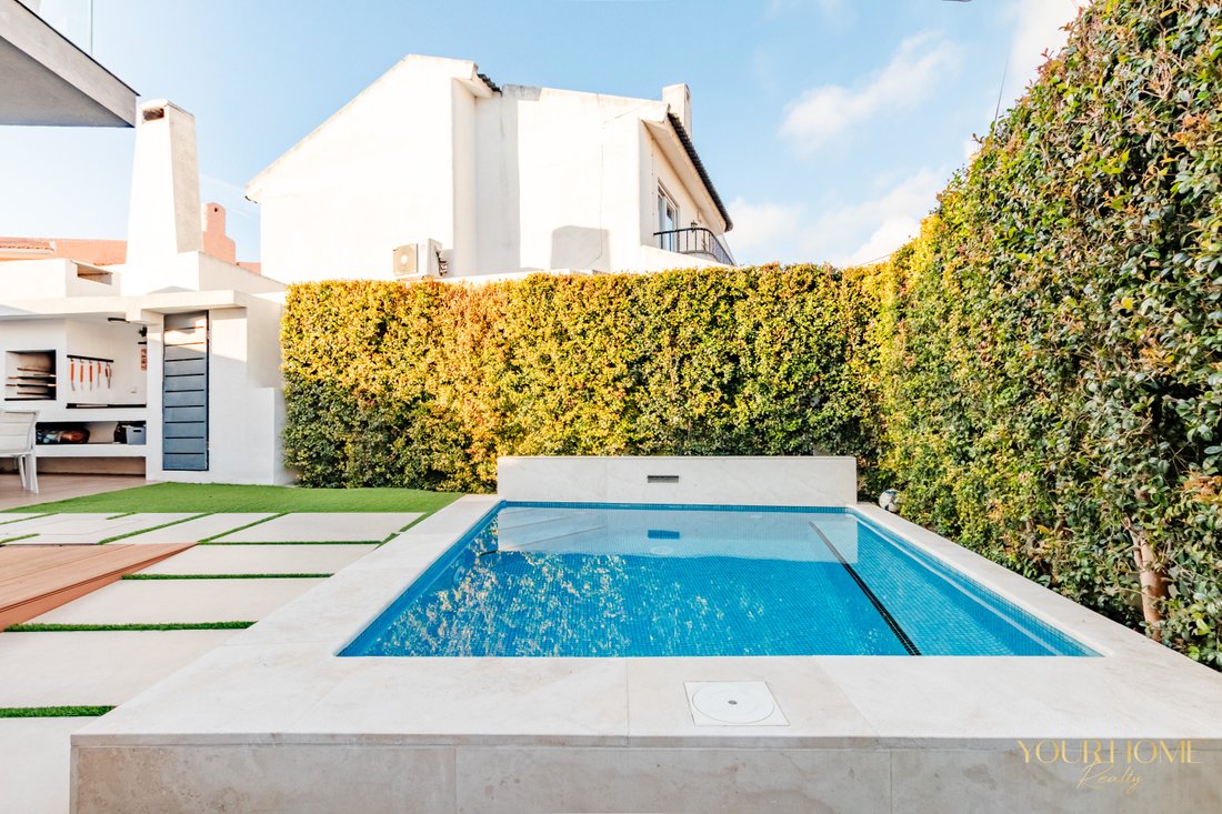 House in Cascais e Estoril, Lisbon, Portugal 1 - 15288115