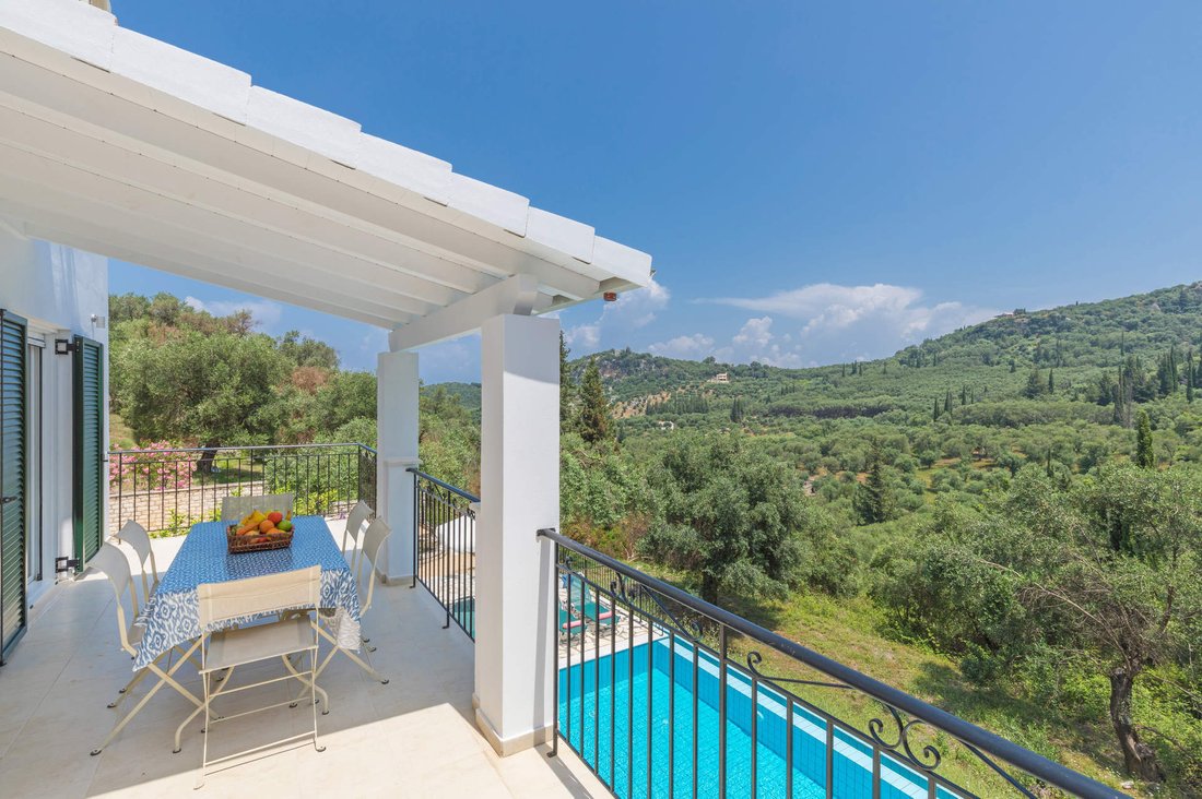 Villa in Corfu, Peloponnese, Western Greece and the Ionian, Greece 4 - 15288472
