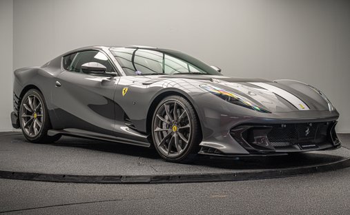 2022 Ferrari 812 Competizione  in Levallois-perret, France 1