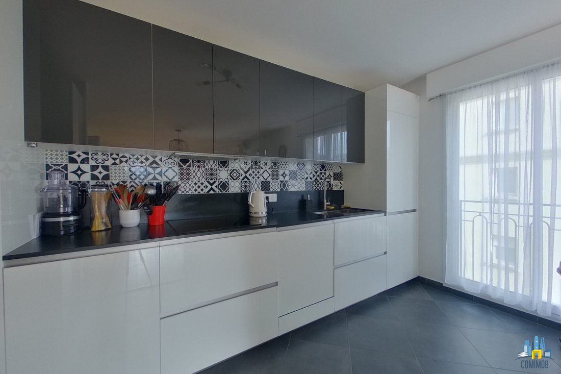 Apartment in Chedal Anglay, La Garenne-Colombes, France 4 - 15288279