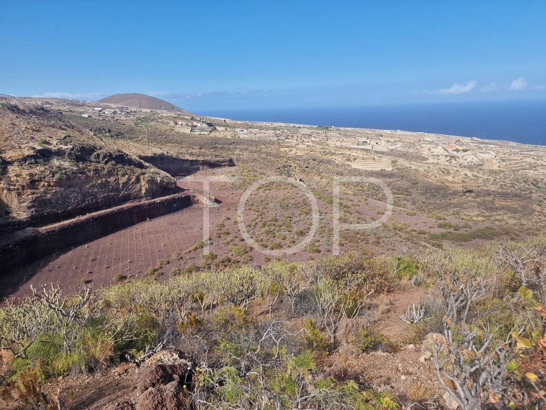 Land in Arico, Canary Islands, Spain 4 - 15288369