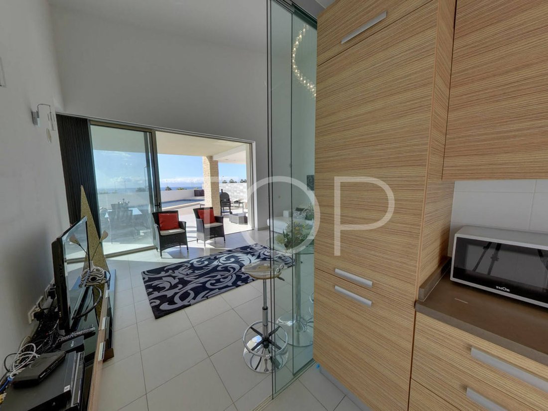 House in La Caleta, Adeje, Canary Islands 4 - 15288366