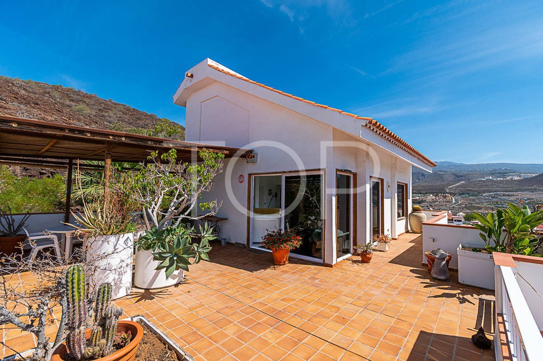 Apartment in Los Cristianos, Canary Islands, Spain 4 - 15288423