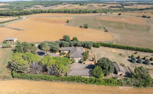 Villa in Cornella del Terri (District), Cornella del Terri, Spain 1