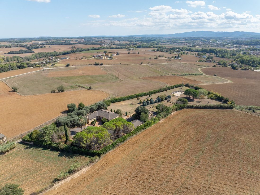 Villa in Cornella del Terri (District), Cornella del Terri, Spain 3 - 15288500