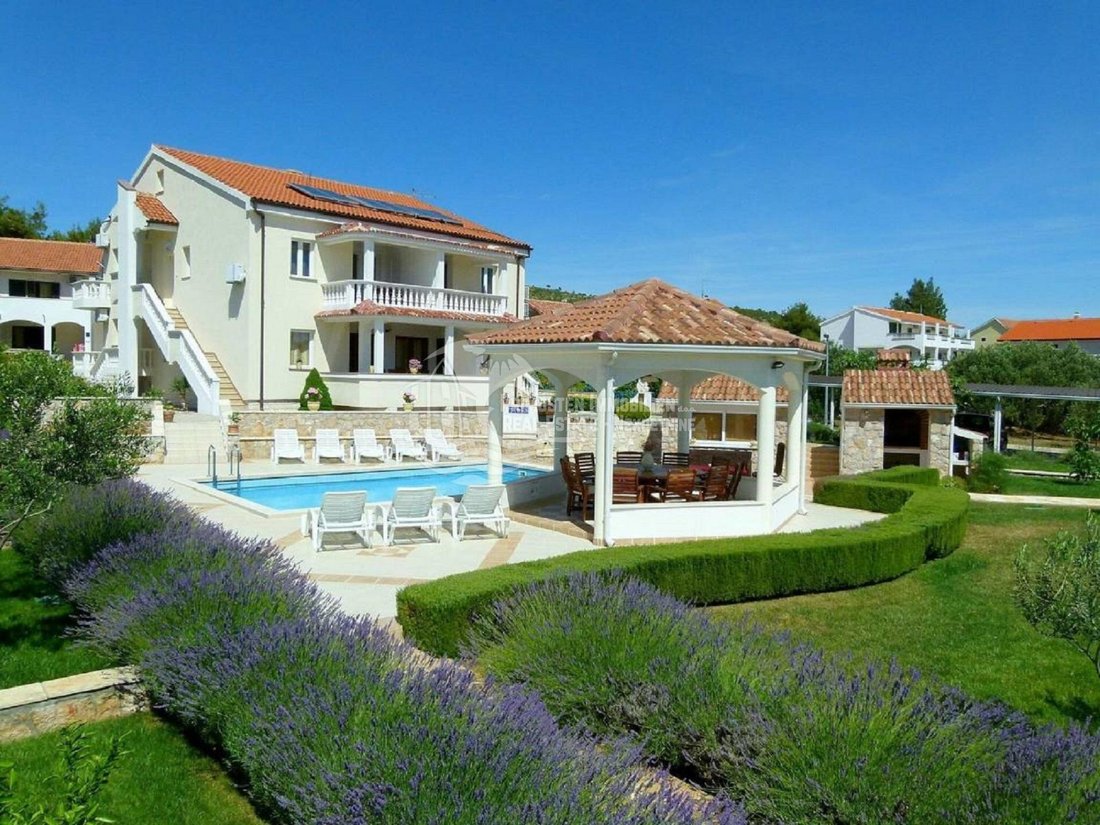 House in Tribunj, Sibenik-Knin County, Croatia 1 - 13532917
