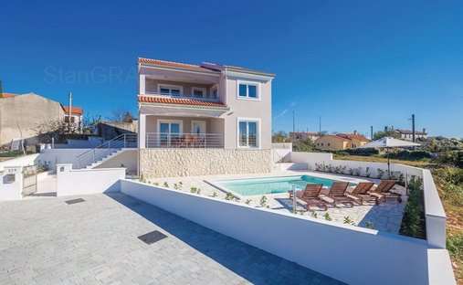 Haus in Krk, Primorje-Gorski, Kroatien 1