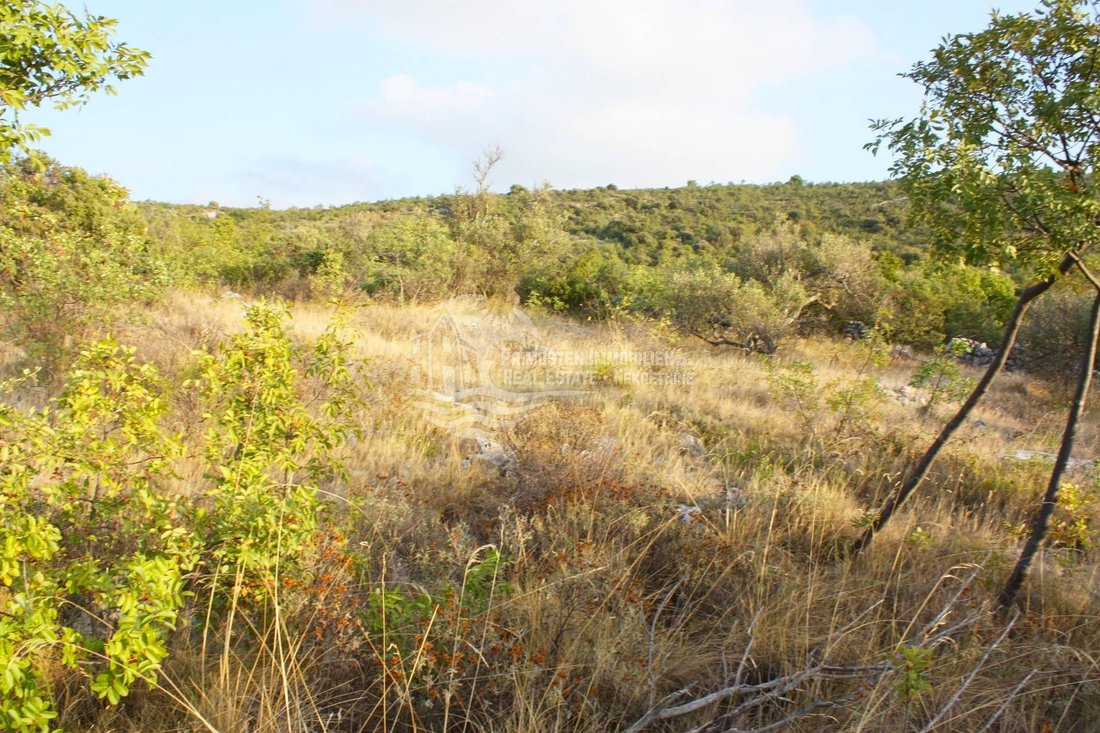 Land in Primosten, Sibenik-Knin County, Croatia 2 - 13533864