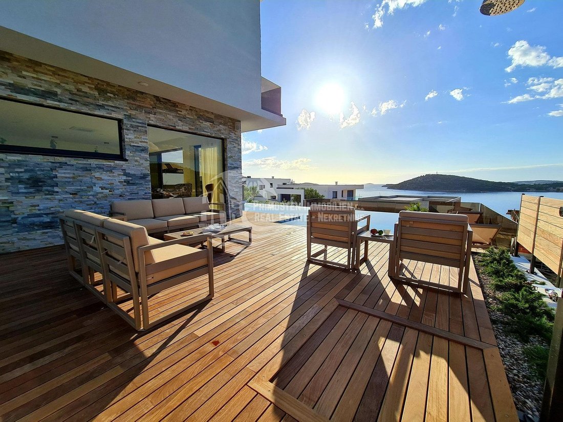 Villa in Rogoznica, Sibenik-Knin County, Croatia 4 - 13533954