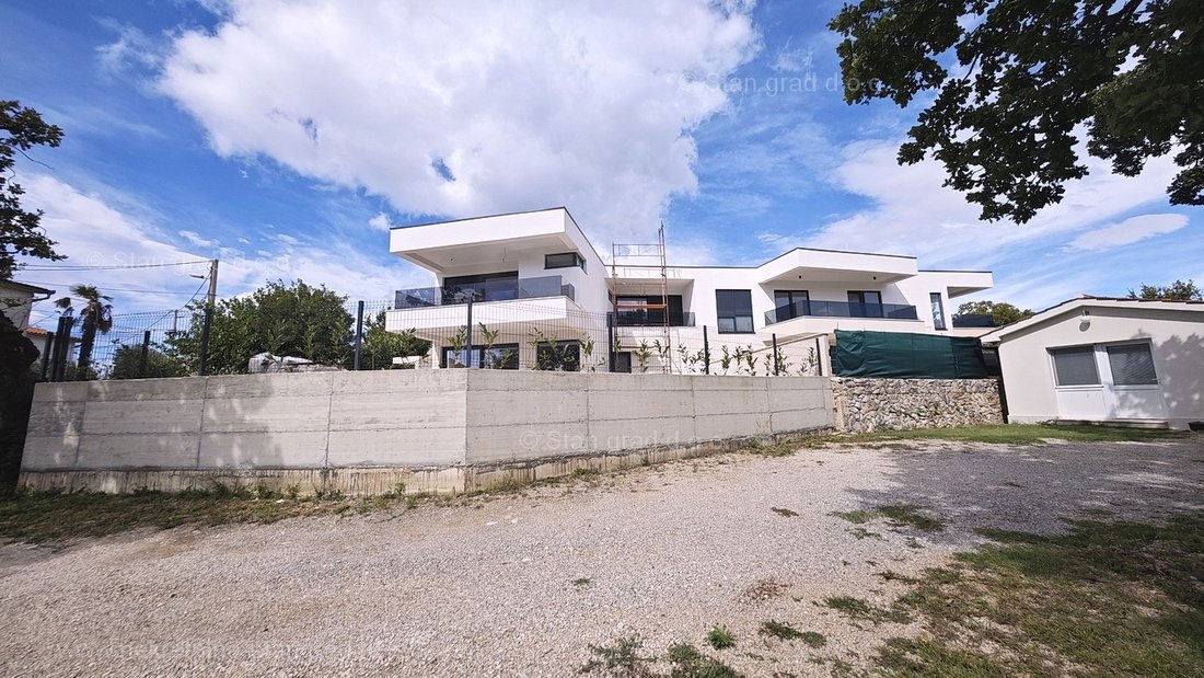 House in Omisalj, Primorje-Gorski Kotar County, Croatia 4 - 14984108