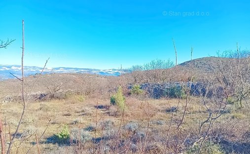 Land in Vrbnik, Primorje-Gorski Kotar County, Croatia 1