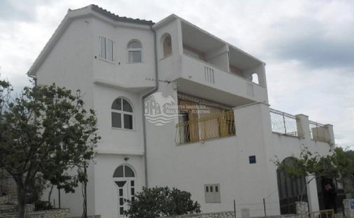 Casa en Rogoznica, Condado de Šibenik-Knin, Croacia 1