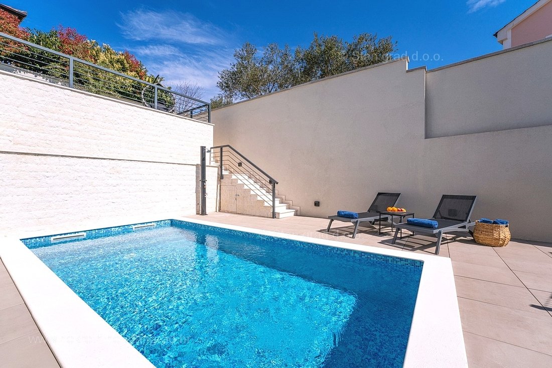 Apartment in Krk, Primorje-Gorski Kotar County, Croatia 2 - 14983808