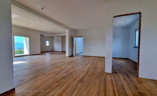 Apartment in Malinska, Primorje-Gorski Kotar County, Croatia 1