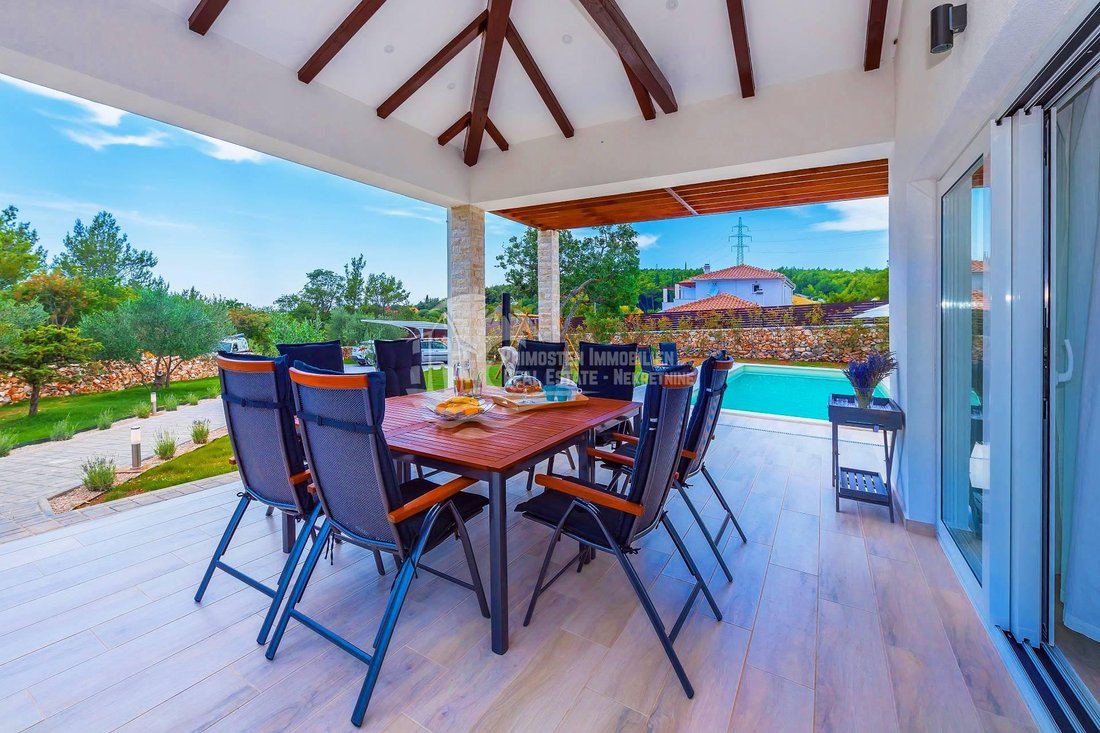 Villa in Gradska cetvrt Varos, Sibenik, Sibenik-Knin County 3 - 13534259