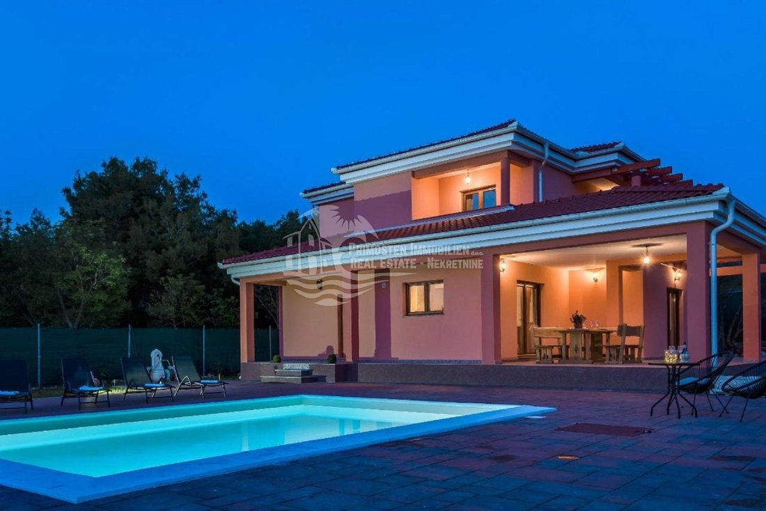 House in Gradska cetvrt Varos, Sibenik, Sibenik-Knin County 1 - 13874830