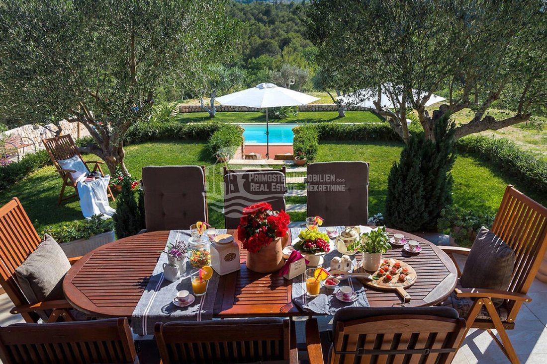 Villa in Gradska cetvrt Varos, Sibenik, Sibenik-Knin County 5 - 13533642