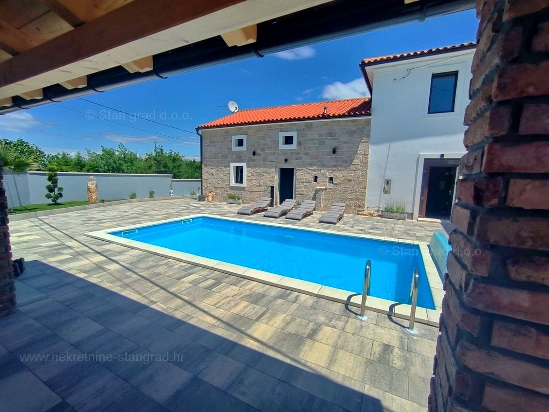 House in Malinska, Primorje-Gorski Kotar County, Croatia 1 - 14984159