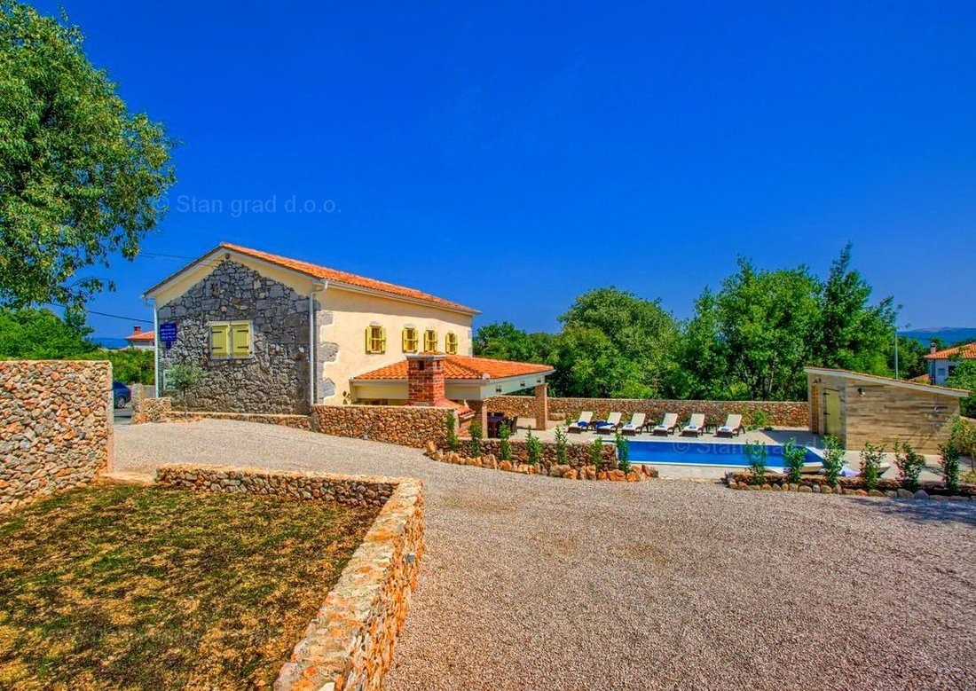 House in Vrbnik, Primorje-Gorski Kotar County, Croatia 2 - 14984338