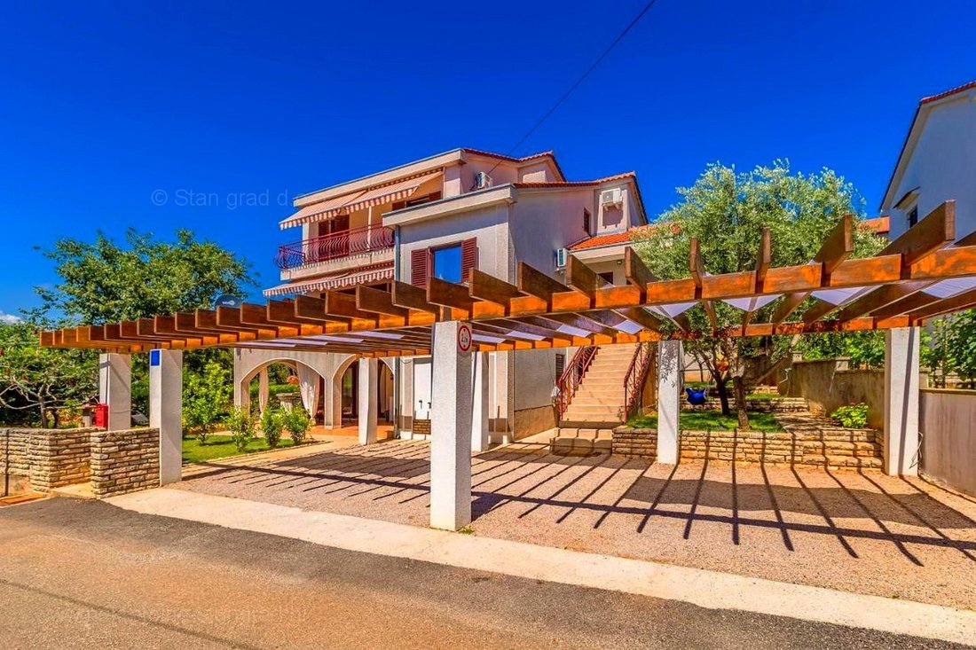House in Krk, Primorje-Gorski Kotar County, Croatia 1 - 14984087