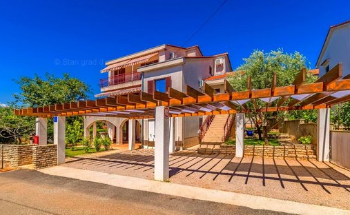 House in Krk, Primorje-Gorski Kotar County, Croatia 1