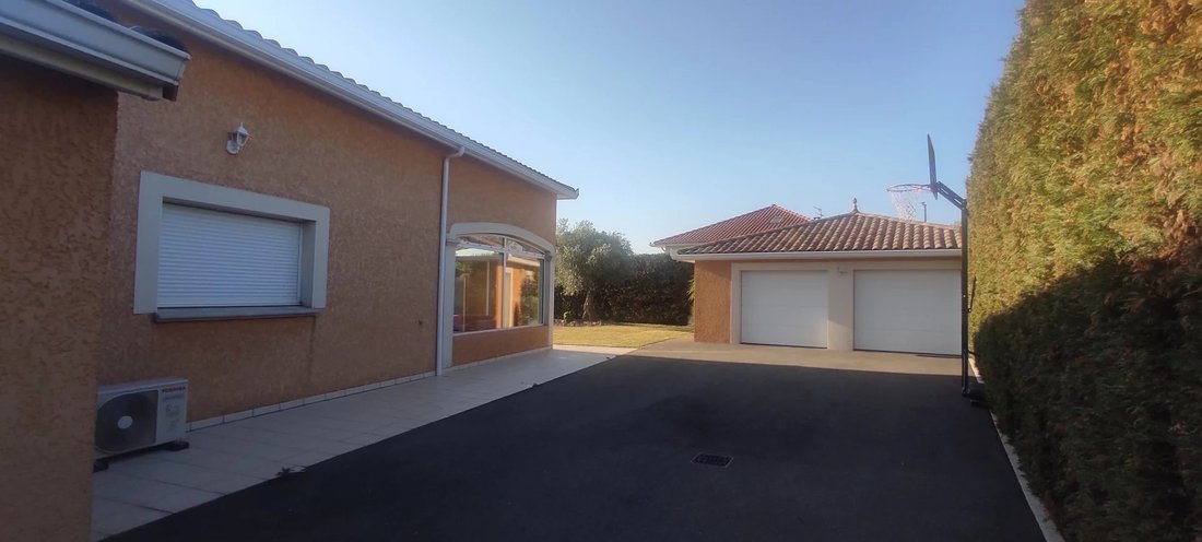 House in Saubens, Occitania, France 4 - 15289251