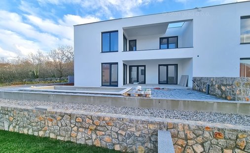 House in Malinska, Primorje-Gorski Kotar County, Croatia 1