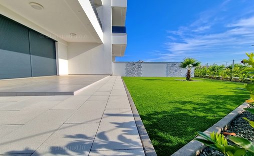 Apartment in Malinska, Primorje-Gorski Kotar County, Croatia 1