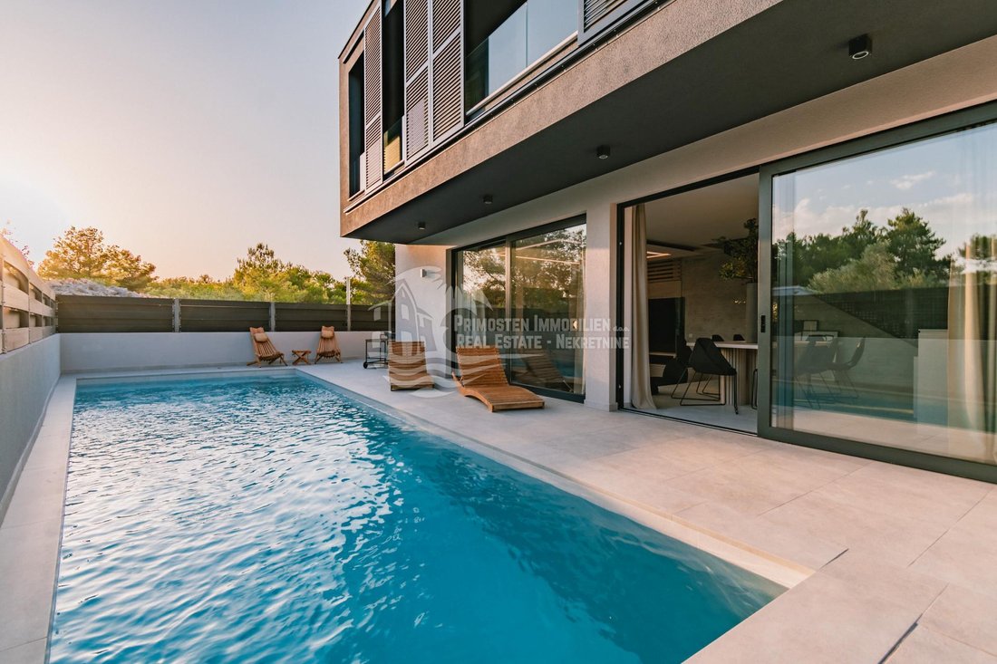 Villa in Vodice, Sibenik-Knin County, Croatia 1 - 13533695