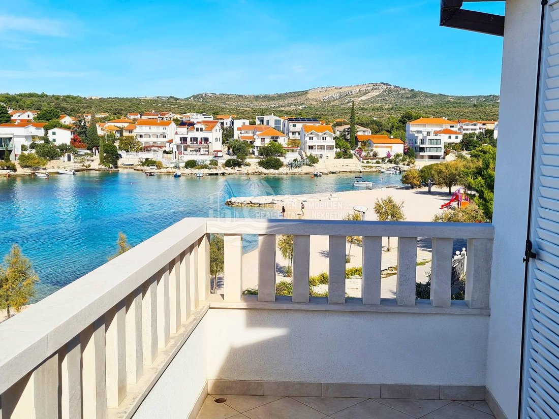 House in Rogoznica, Sibenik-Knin County, Croatia 1 - 13534094