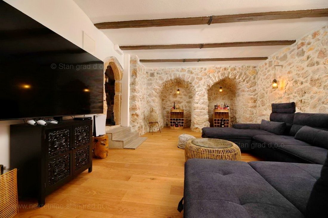 House in Vrbnik, Primorje-Gorski Kotar County, Croatia 5 - 14984131
