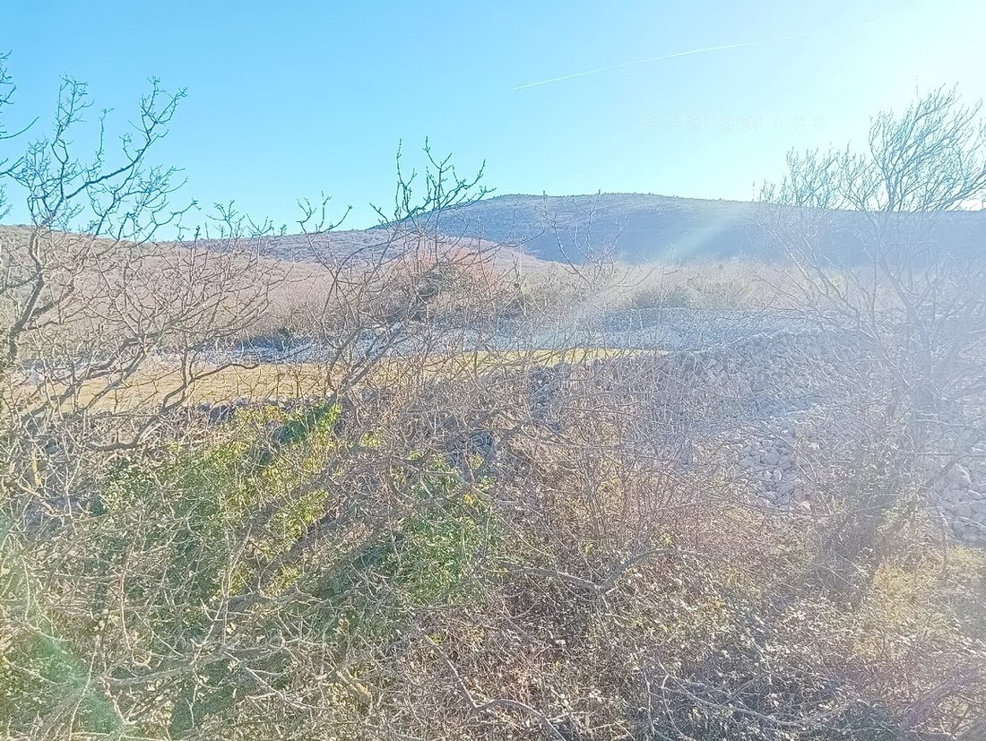 Land in Vrbnik, Primorje-Gorski Kotar County, Croatia 5 - 15074392