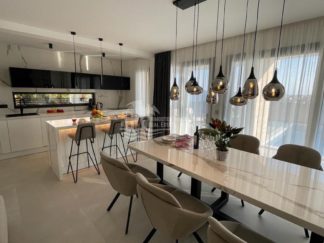Villa in Okrug Gornji, Split-Dalmatia County, Croatia 3 - 14143166